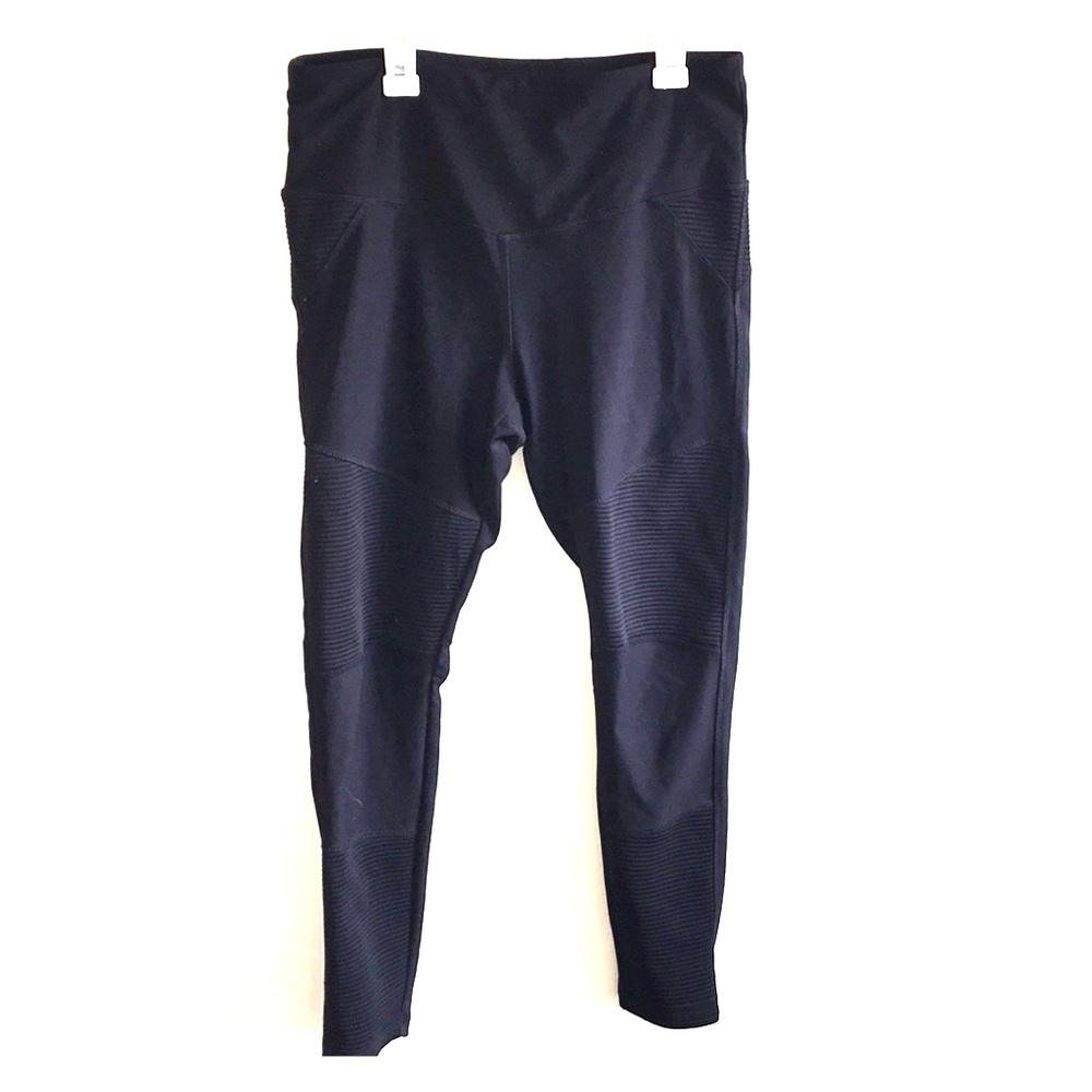 Black 7/8 Length Ribbed Panel Leggings